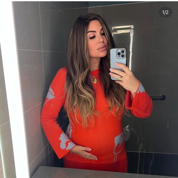 Meet your Posher, Anne - Picture 9 of 16